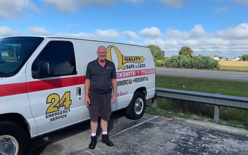 AA QUALITY SAFE & LOCK Co — Locksmith in Cape Coral