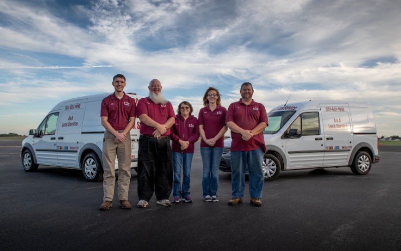 A & A LOCK SERVICE — Locksmith in Clarksville