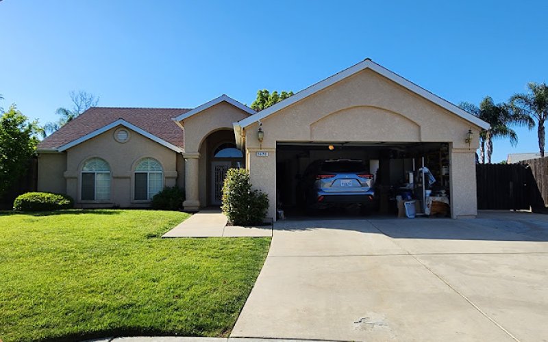 Peter's lock services — Locksmith in Clovis