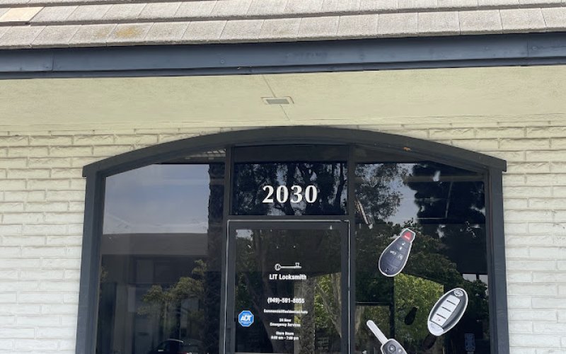 Lit Locksmith — Locksmith in Costa Mesa