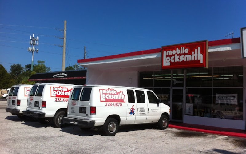 Mobile Locksmith | Blackburn and Son