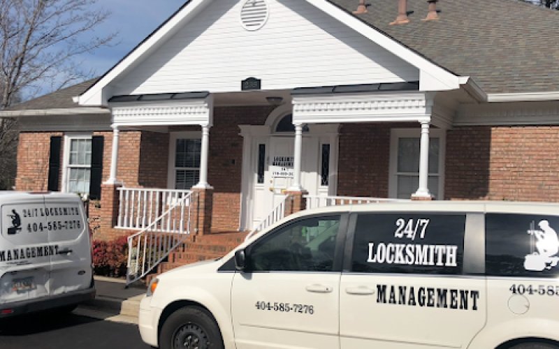 Locksmith Management Macon — Locksmith in Macon