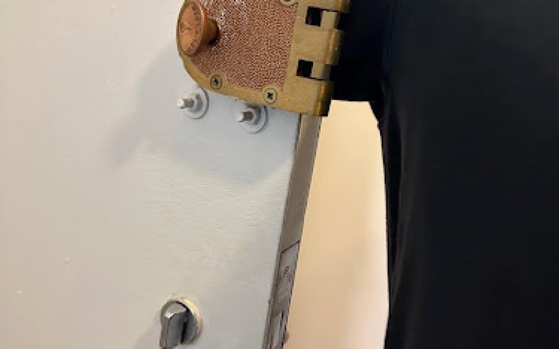 Sunny Locksmith
