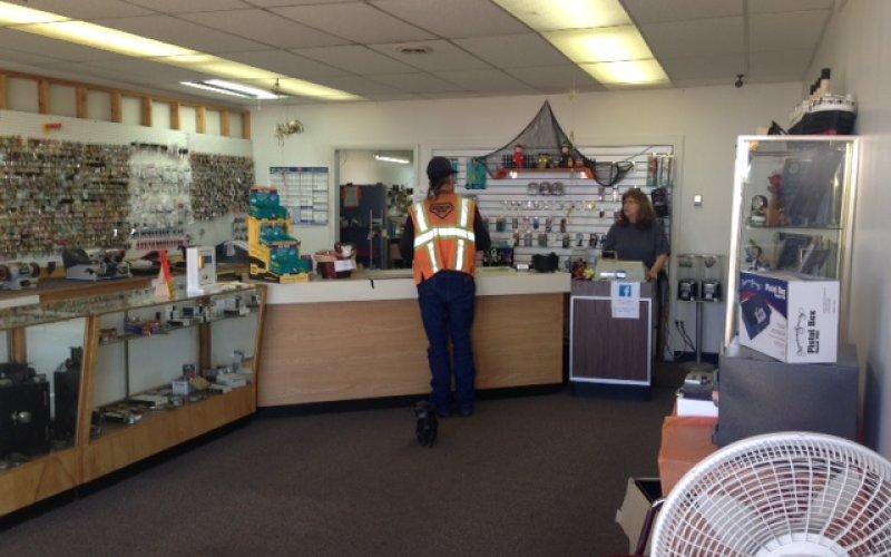 De's Key Service Inc. (Storefront) — Locksmith in Ogden