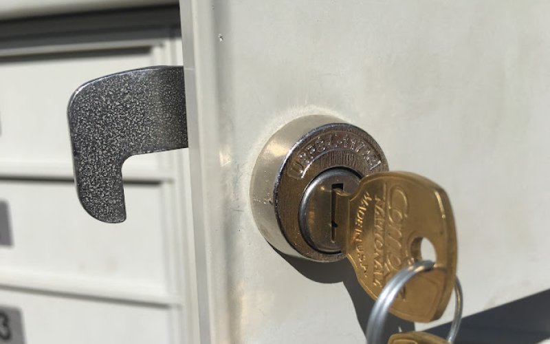 1st Call Lock and Key