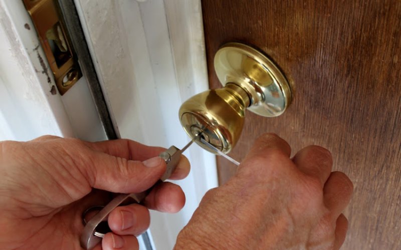 A 24 Hour Locksmith — Locksmith in Sacramento