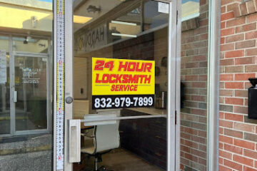 24 HOUR LOCKSMITH SERVICE LLC