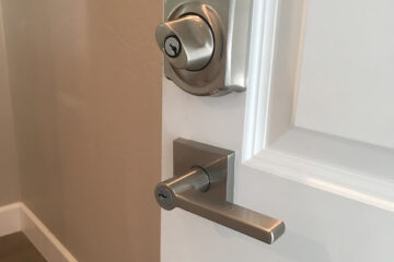 Johnny Phoenix Locksmith