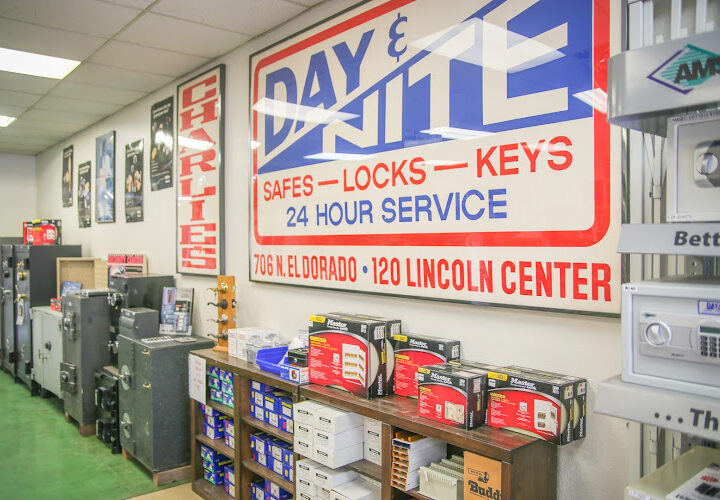 Charlie's Day & Nite Safe Lock & Key Service