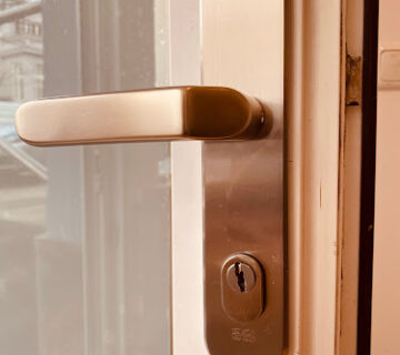 AOS Schlüsseldienst Hamburg & Schlüsselnotdienst Wandsbek