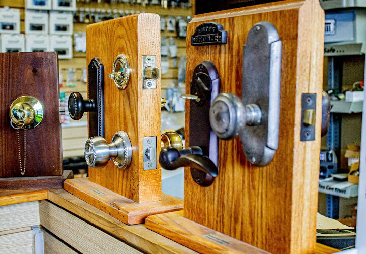 Heritage Locksmith - Keys on wheels